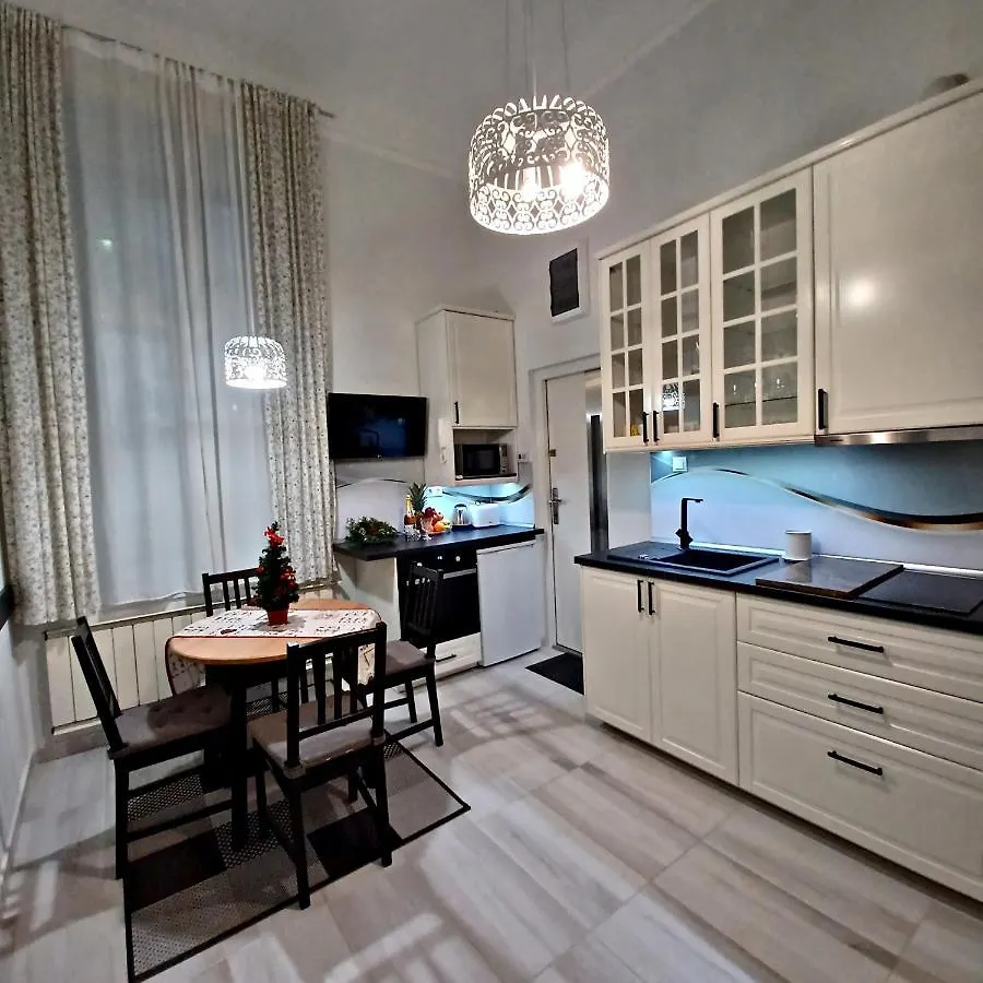Palace3 Apartment Βουδαπέστη