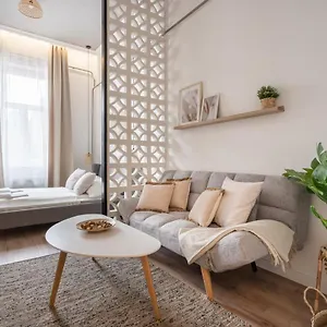  Appartamento A62 - Akacfa Street - Location By Bqa