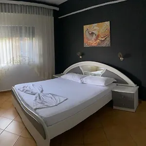 Kanina Appartamento Sarandë